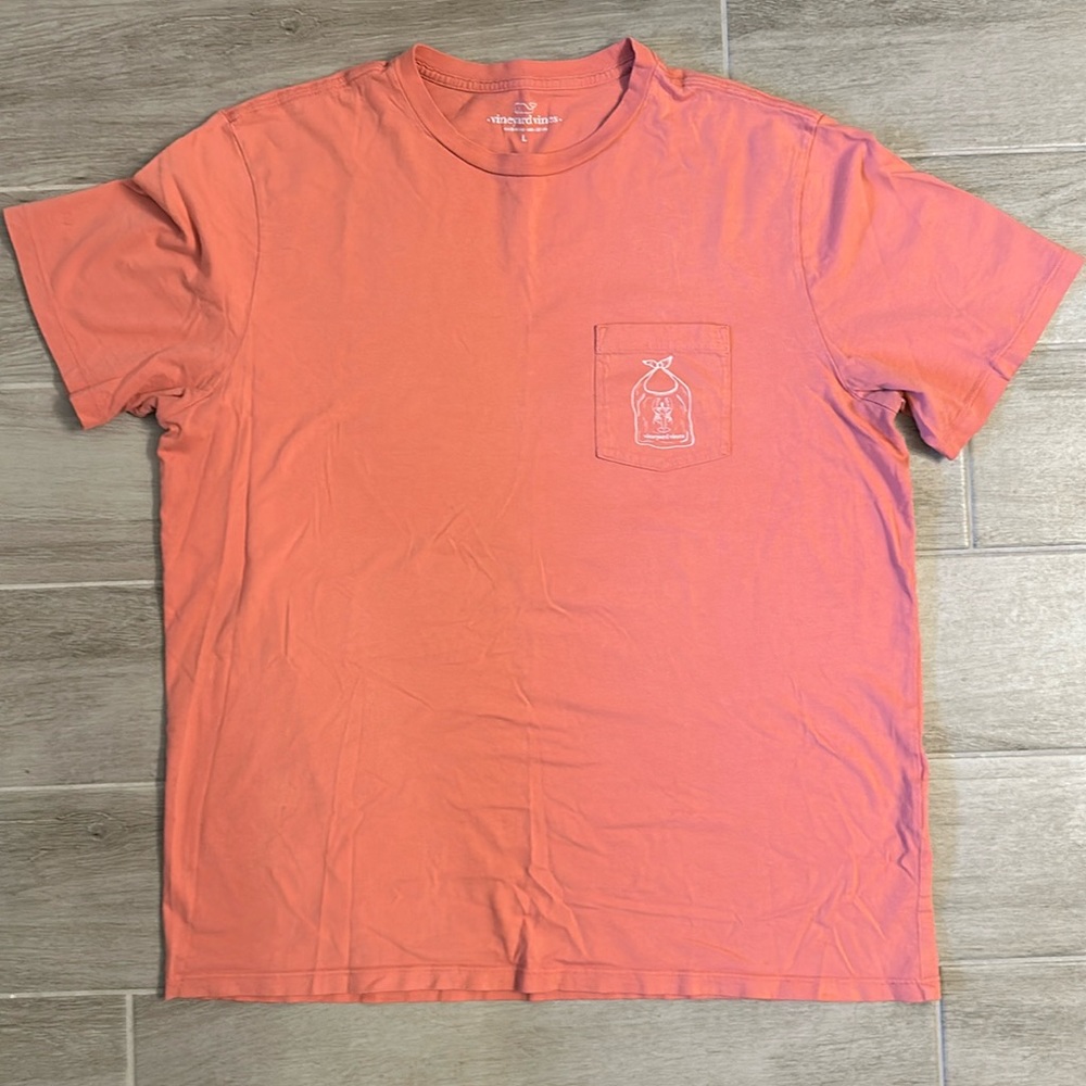 Men’s Large Vineyard Vines lobster tshirt